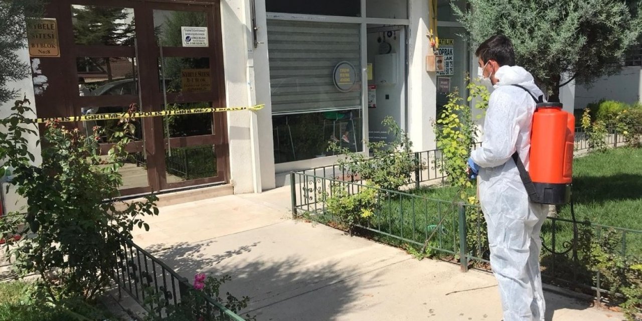 Apartman görevlisinde Korona virüs çıkınca 500 kişi karantinaya alındı