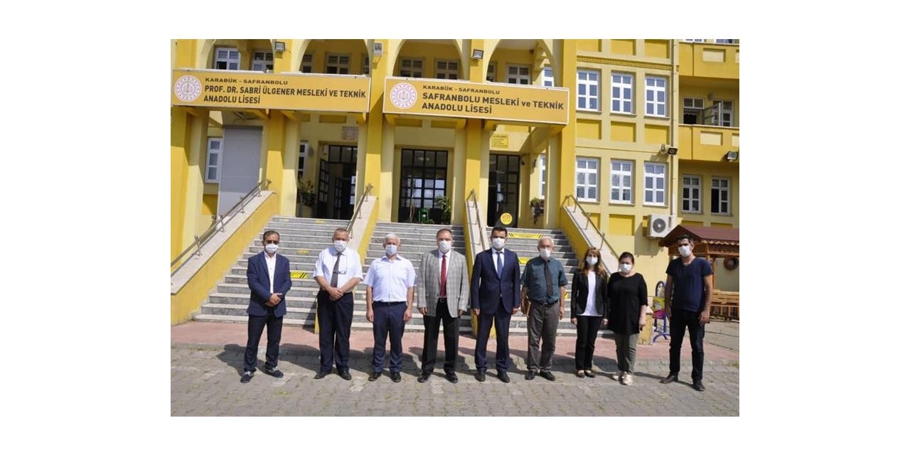 Kaymakam Türköz okulları inceledi
