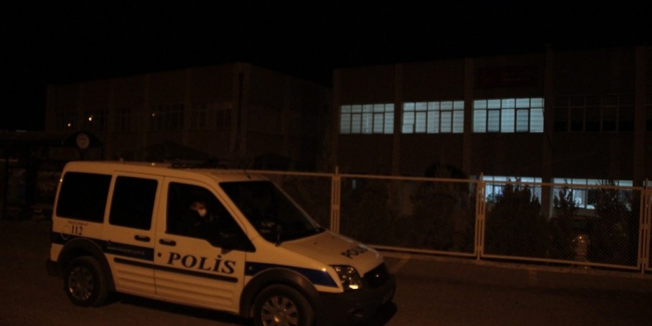 Yaşlı adam kaldığı bakım evinde ölü bulundu