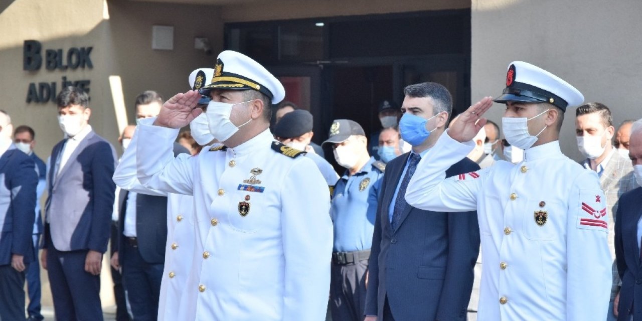 Lapseki’nin kurtuluşunun 98’nci yılı kutlandı