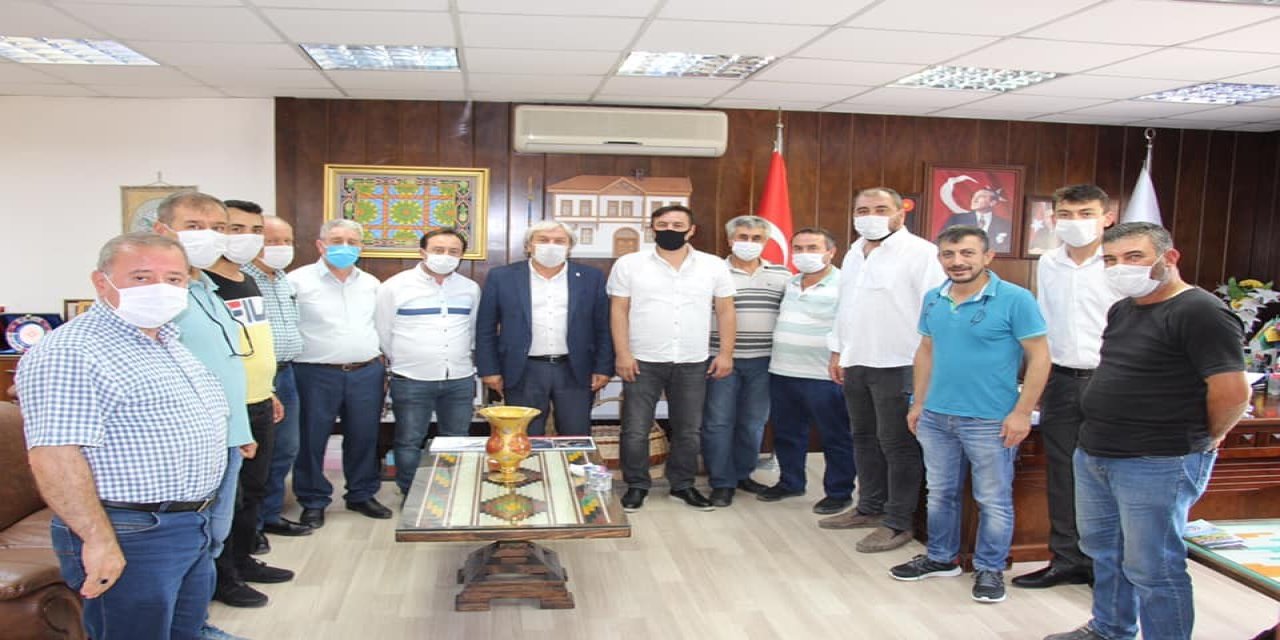 MHP’den Başkan Şahin’e ziyaret