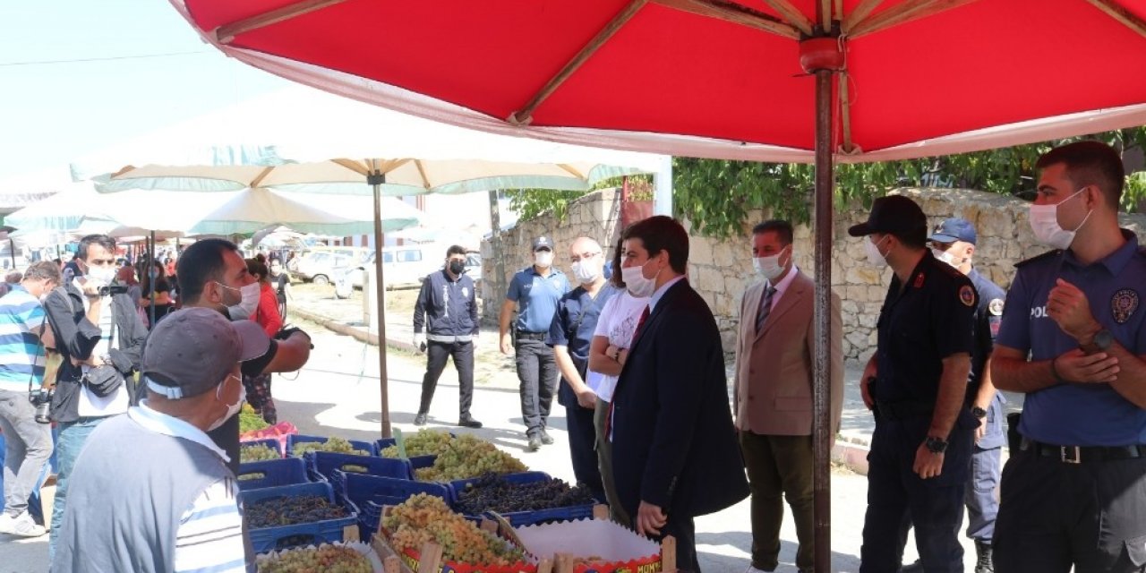 Pazarda Korona virüs denetimi yapıldı