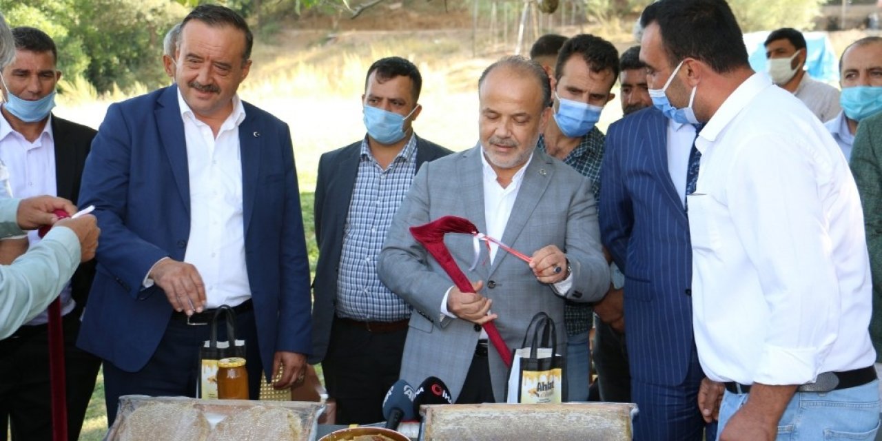 Başkan Sarıoğlu üreticilerin talep ve sorunlarını dinledi