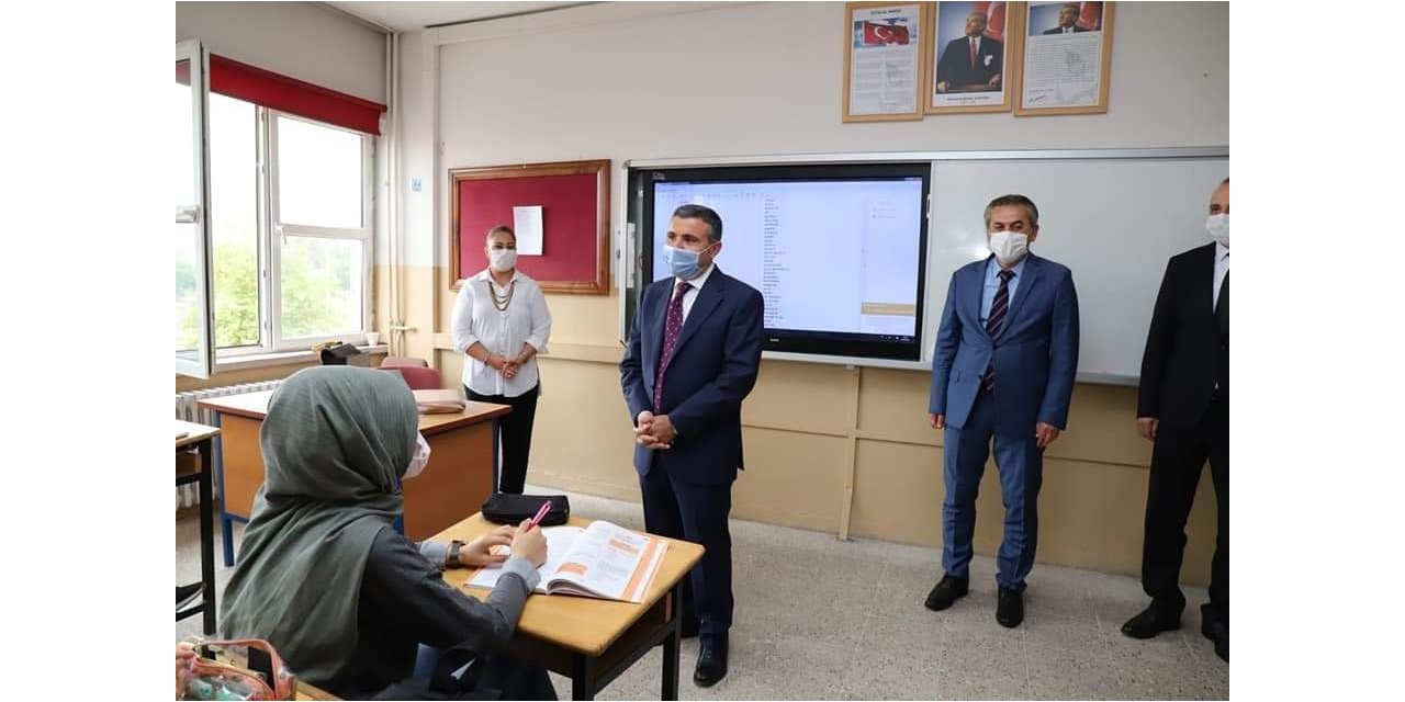 Vali Atay Fen Lisesi’ni ziyaret etti