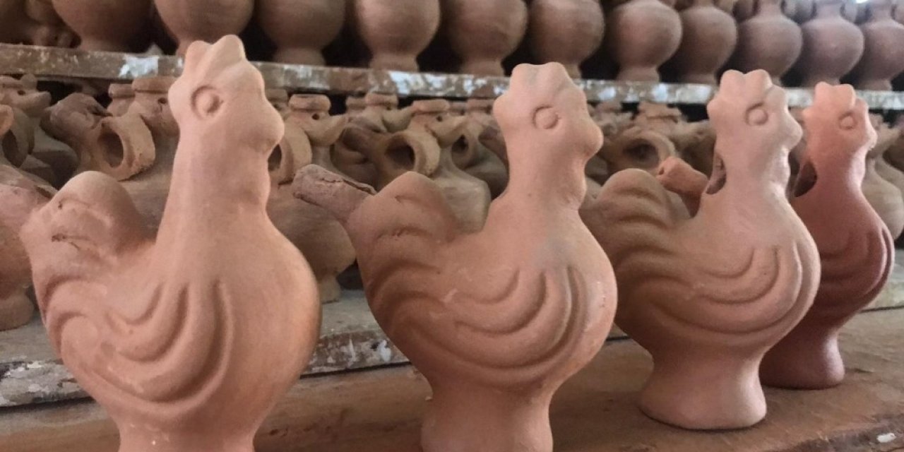 Geleneksel sanatı kalıptan kalıba sokuyor