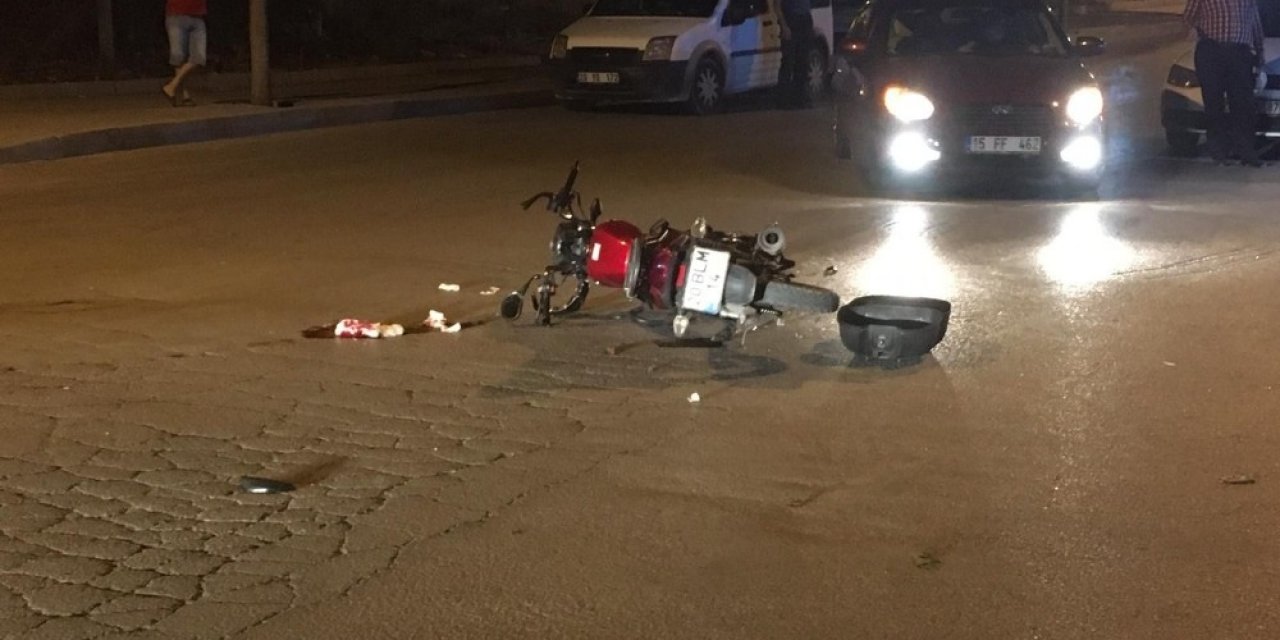 Sürücünün bahtsızı gidip polise çarptı