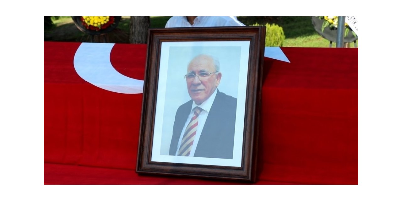 Hayatını kaybeden Prof. Dr. Karpuzoğlu’na hüzünlü uğurlama