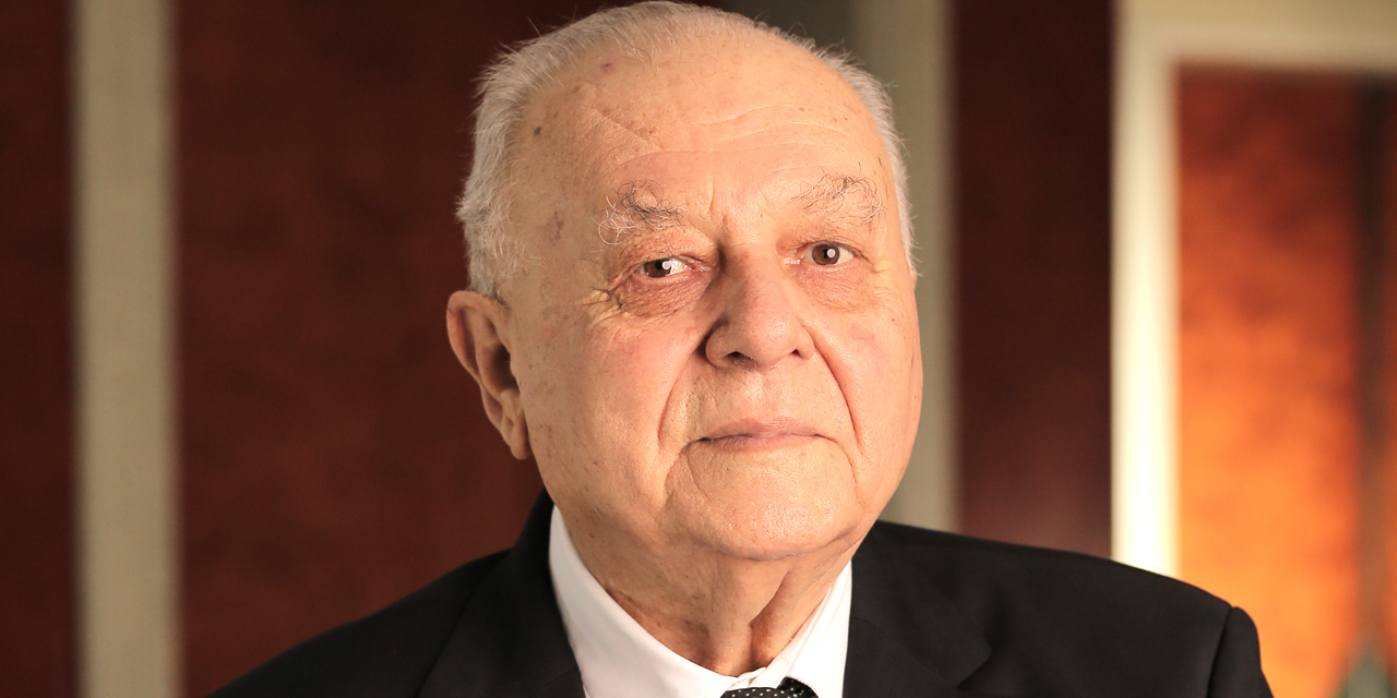 İş dünyasının sevilen ismi Zeki Yurtbay vefat etti