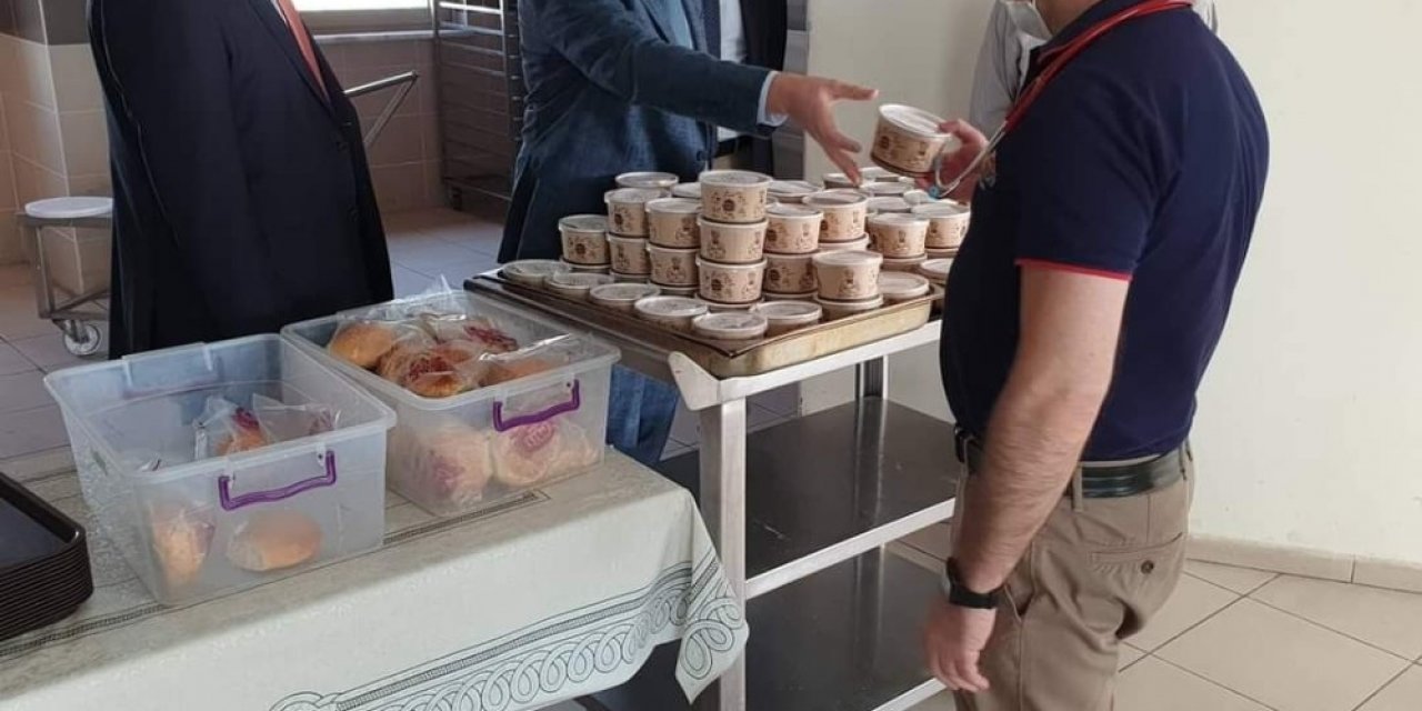 Şuhut Devlet Hastanesinden aşure etkinliği