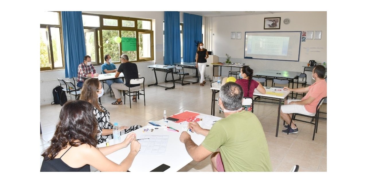Proje Geliştirme Komisyonu, ilk eğitimi öğretim elemanlarına verdi