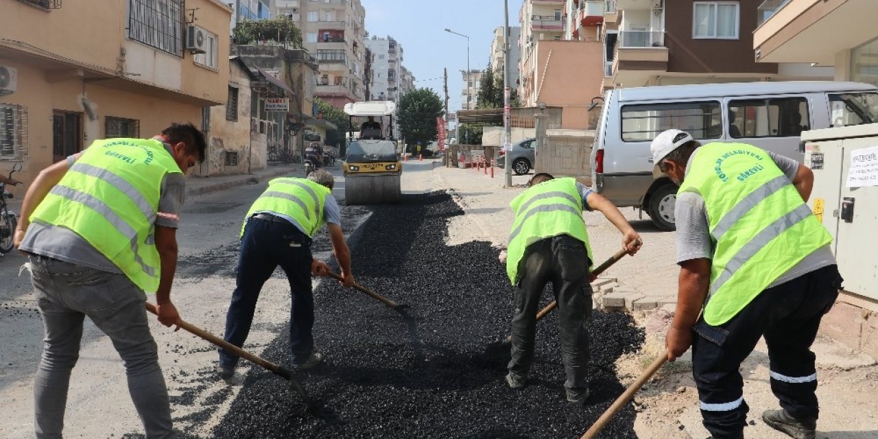 Toroslar’da yol bakım çalışmaları