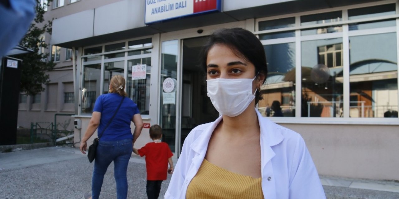 Darp edilen hastane personeli görme yetisini kaybedebilir