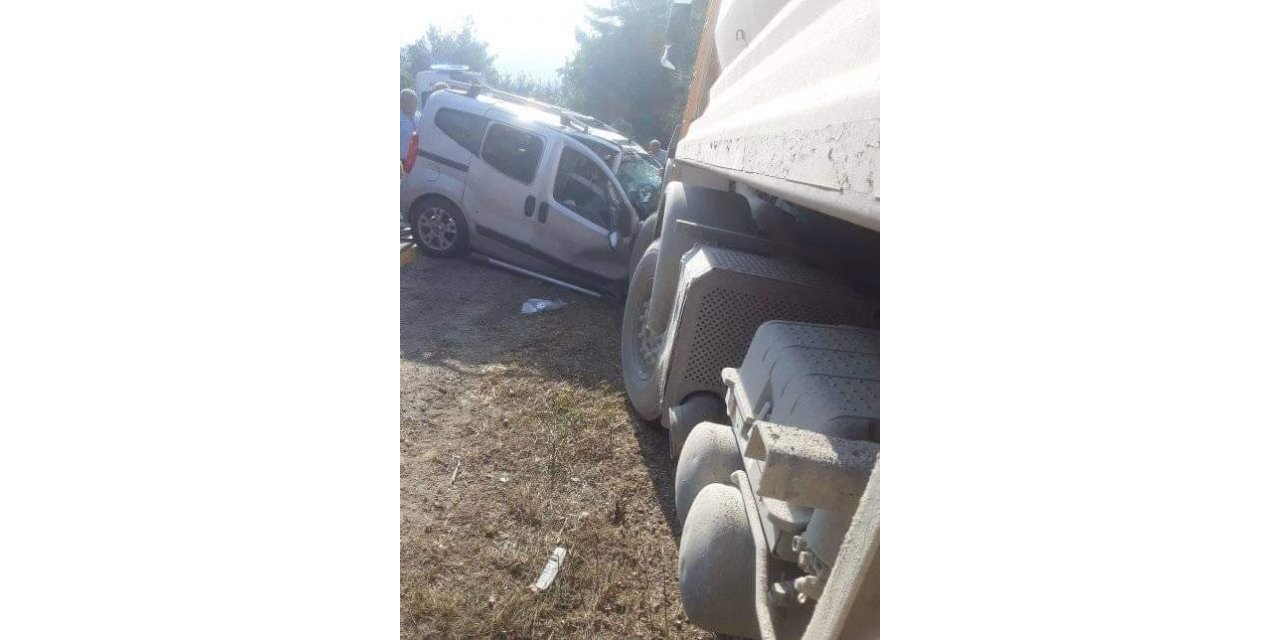Hatalı sollama: 1’i çocuk 4 ağır yaralı