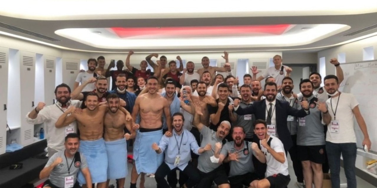 Karagümrük’ten galibiyet pozu