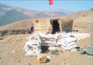 Seyyar karakolların perişan hali