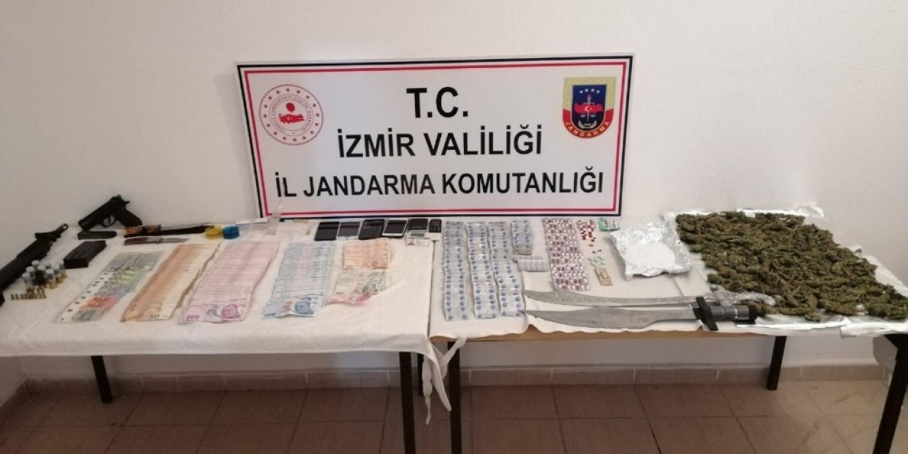İzmir’de uyuşturucu operasyonu