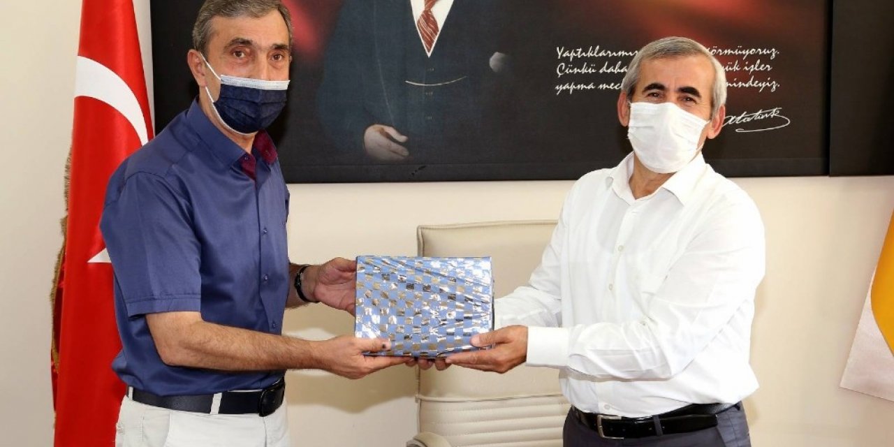 İnönü Üniversitesi’nde 4 fakültenin dekanı değişti