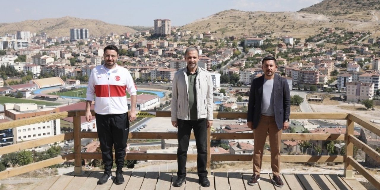 Milletvekili Özel ve Genel Sekreter Yardımcısı Bölükbaşı Kayaşehir’i gezdi