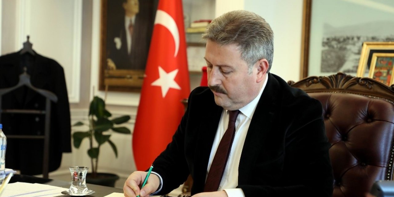 Melikgazi Belediye Başkanı Dr. Mustafa Palancıoğlu: "işyeri ve meskenine soyadın gibi Türkçe isim ver"