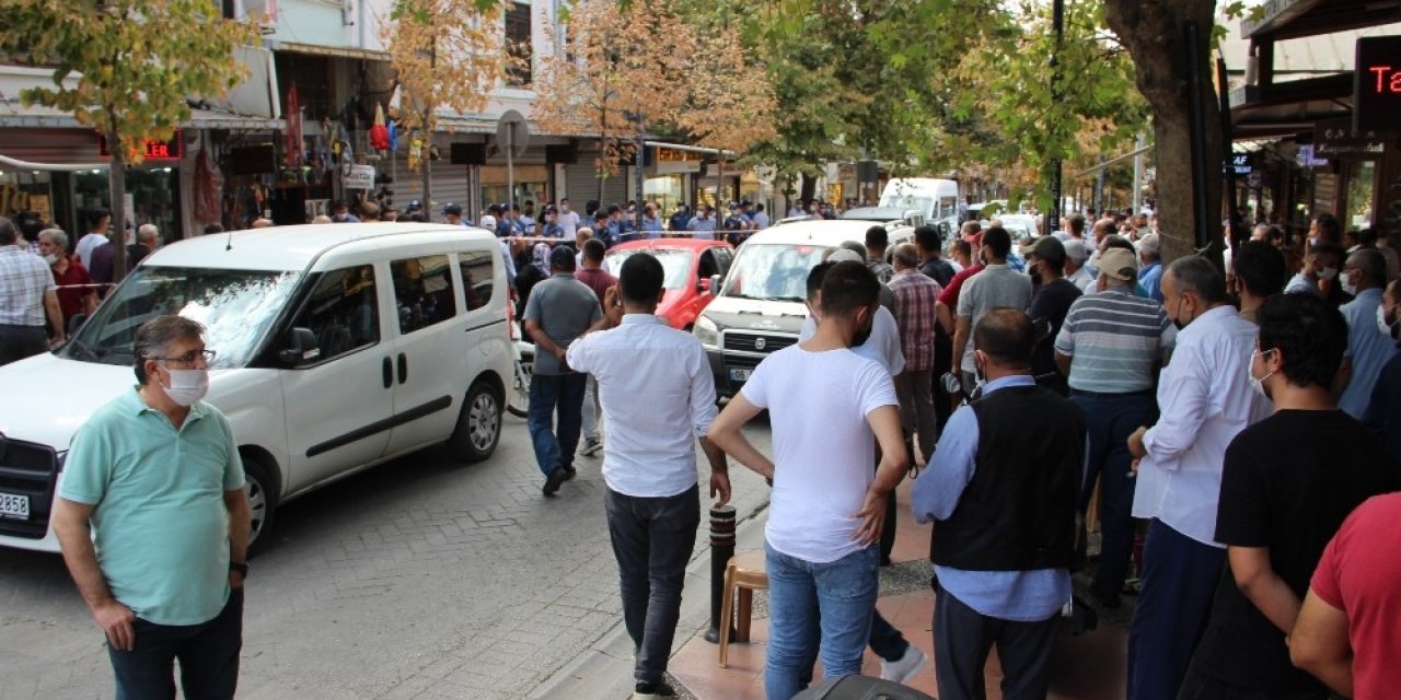 Manisa’da kuyumcu mağdurlarının gergin bekleyişi sürüyor