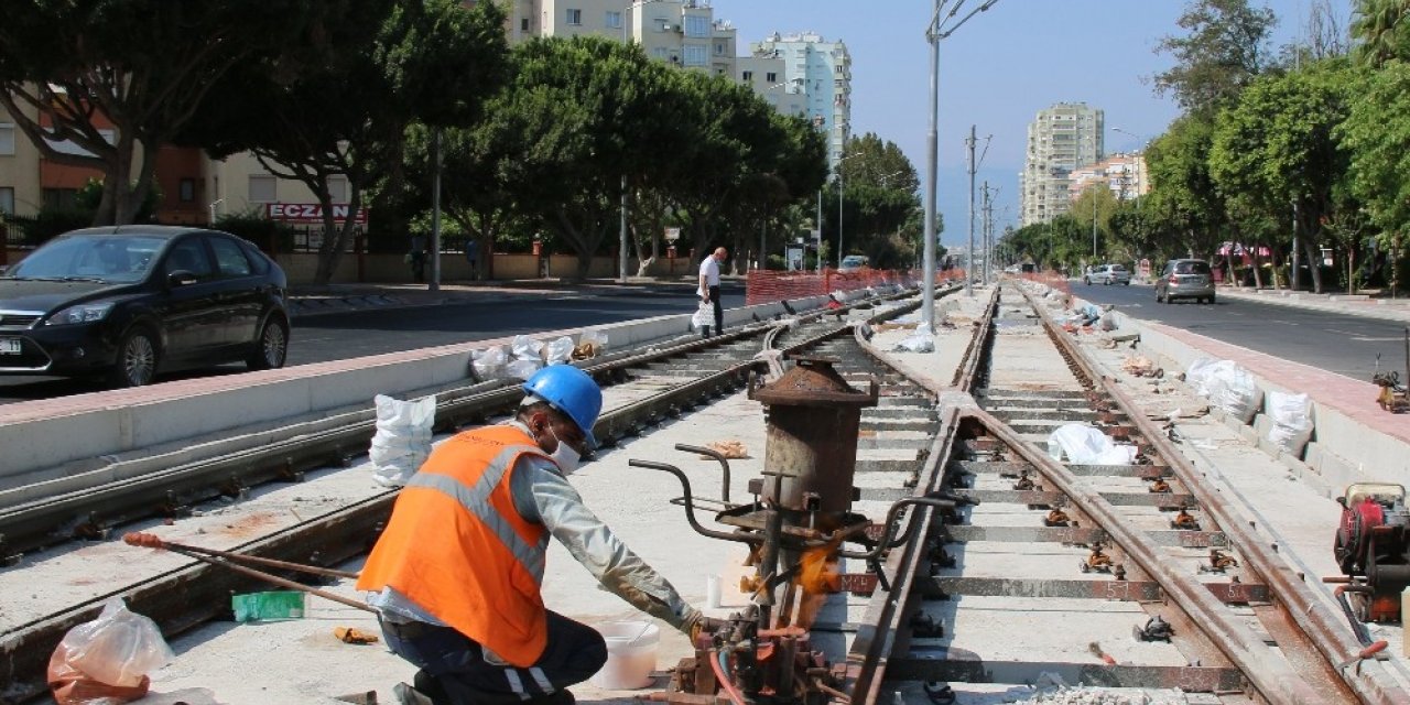 Raylı sistem hatları birleşiyor