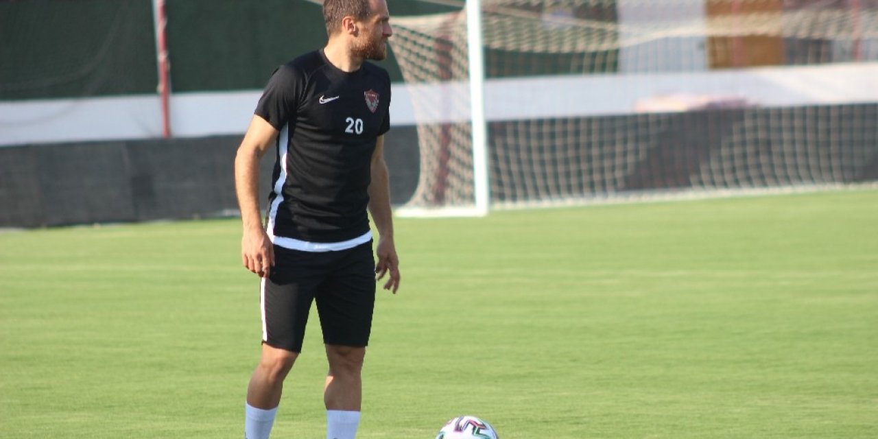 Kaptan Mesut Çaytemel, 36 yaşında Süper Lig’le tanıştı