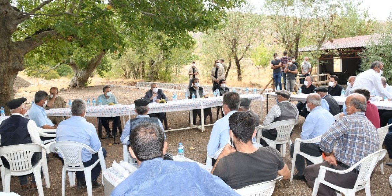 Köylerin iskan sorunu çözüme kavuşturuldu