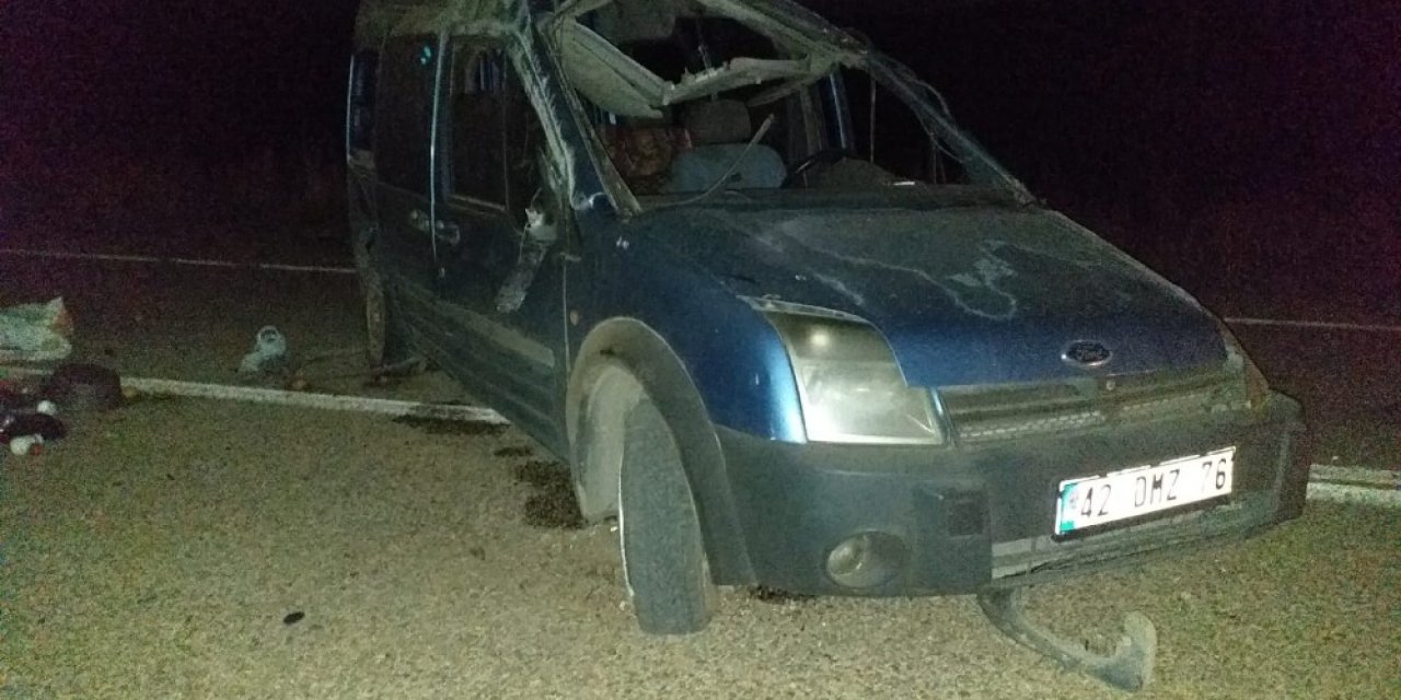 Konya’da hafif ticari araç devrildi: 1 ölü