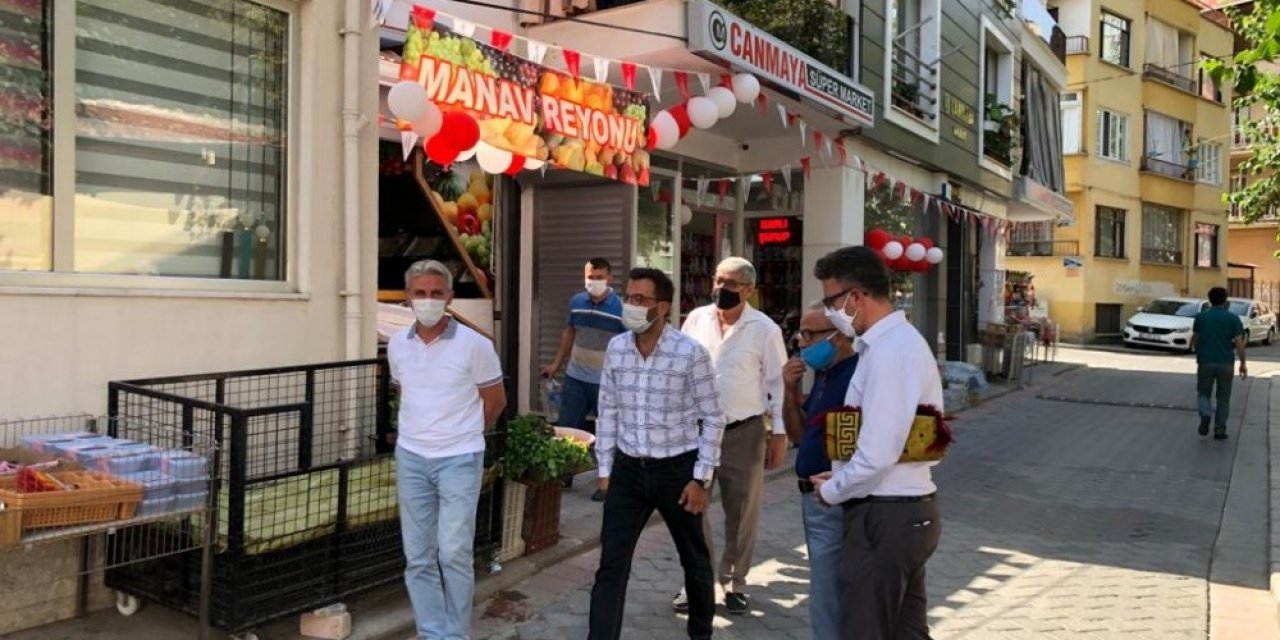 Salgından etkilenen esnafa moral ziyareti