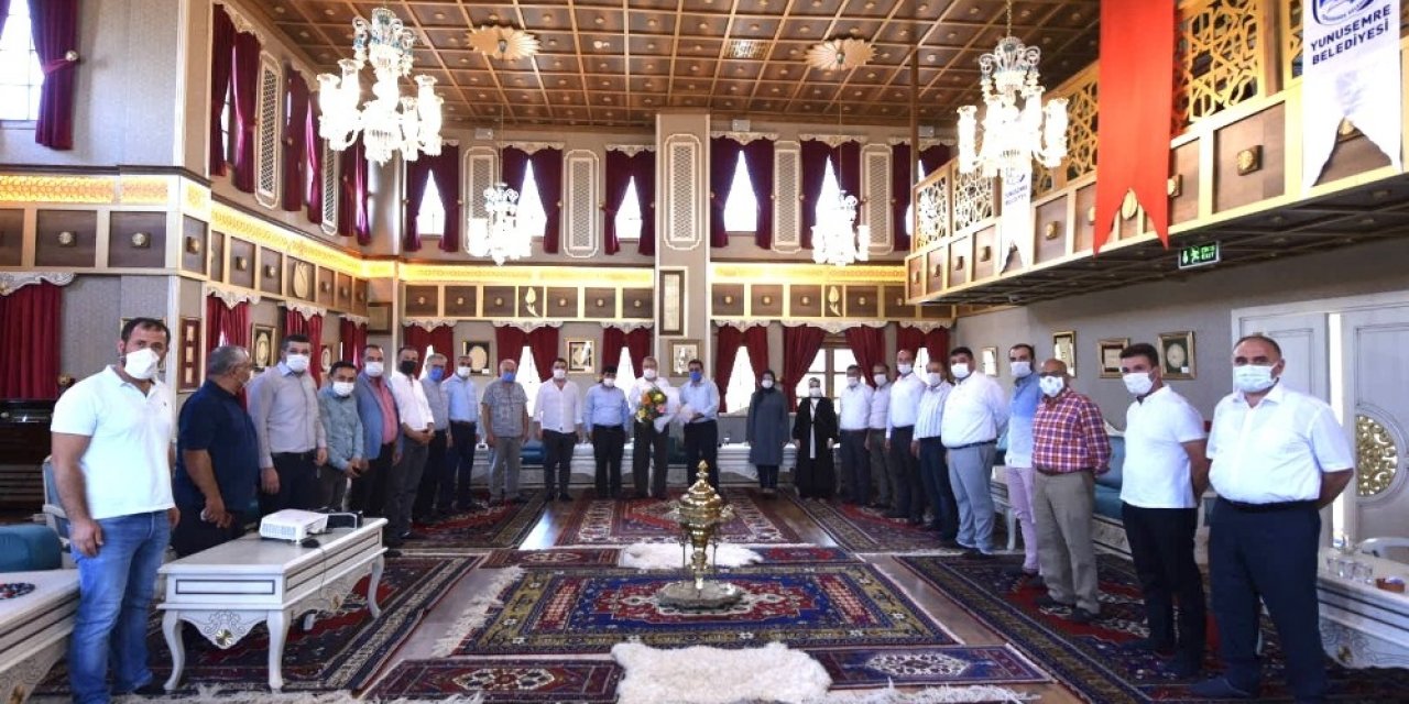 Başkan Çerçi AK Parti Yunusemre yeni ilçe yönetimini ağırladı