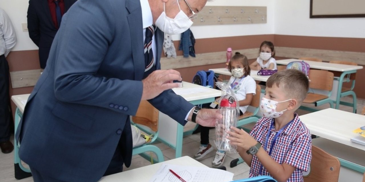 Nilüfer Belediyesi’nden öğrencilere armağan