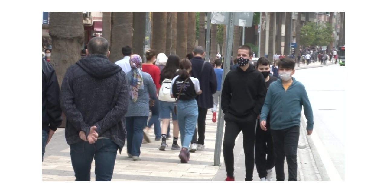 Maske ve sosyal mesafe kuralına uymayan bin 316 kişiye 1milyon 118 bin 360 TL ceza