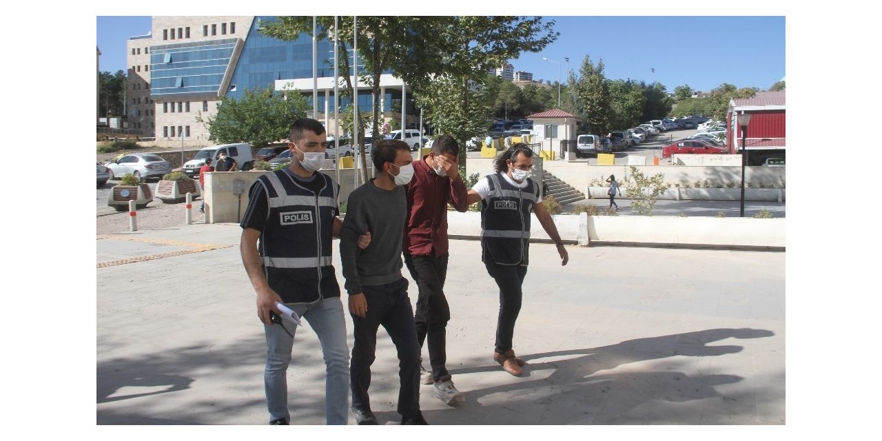 Elazığ’da kombi çalan 2 şüpheli tutuklandı
