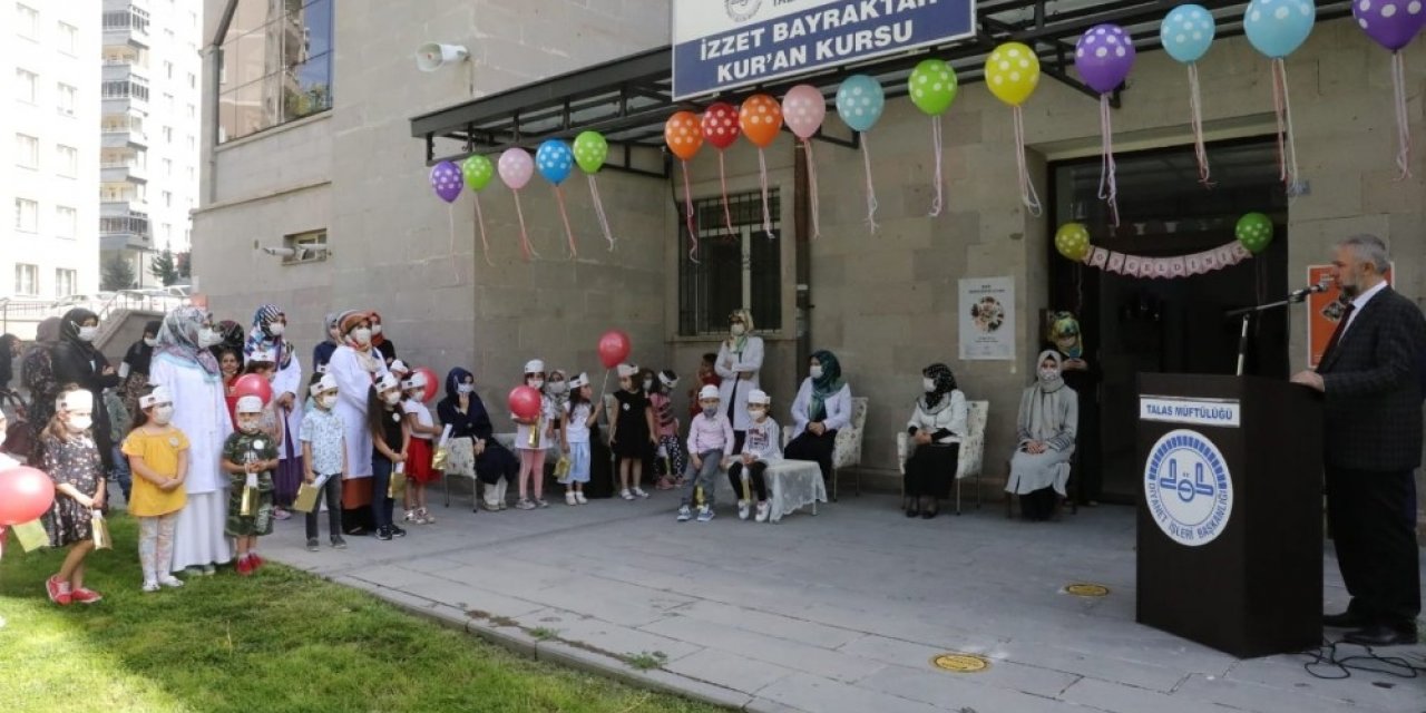Kur’an kursları açılış programı Talas İzzet Bayraktar Kur’an Kur’an Kursu’nda yapıldı