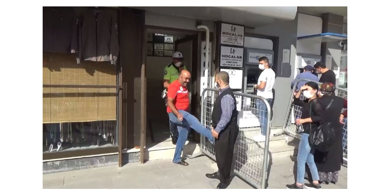 “Ben çıkıyorum da sen niye çıkacaksın” tekmesi