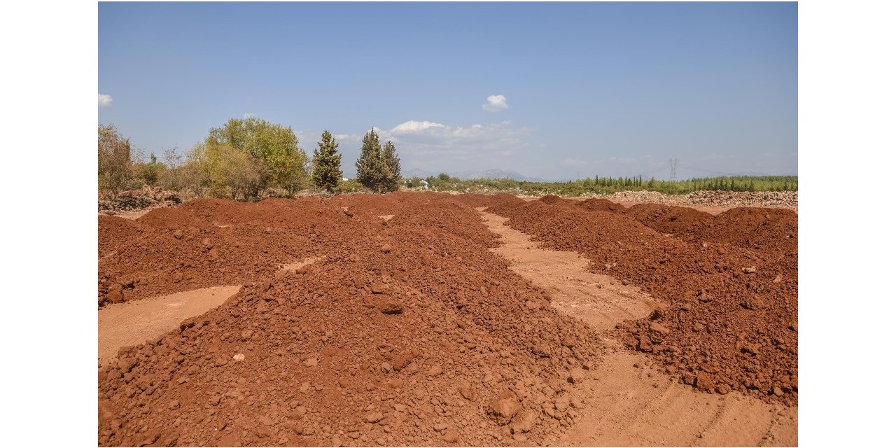 Antalya Orman Çiftliği’ne terra-rossa toprağı