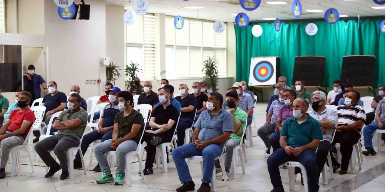 Bağcılar Kariyer Merkezi, 3 yılda bin 354 kişiyi iş sahibi yaptı