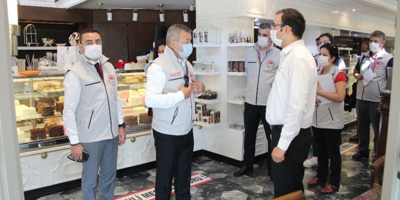 İzmir’de 45 bin işletmeye Covid-19 denetimi