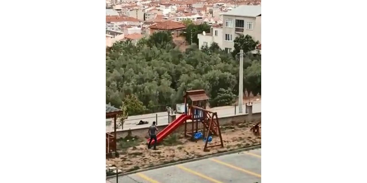 Eşine sokak ortasında kurşun yağdıran zanlının kendi kafasına da sıktığı ortaya çıktı