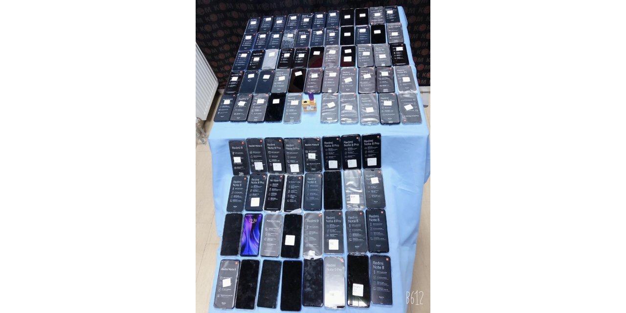 Bitlis’te 86 adet kaçak cep telefonu ele geçirildi