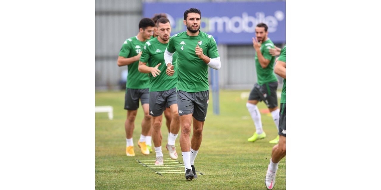 Bursaspor’da tempo arttı