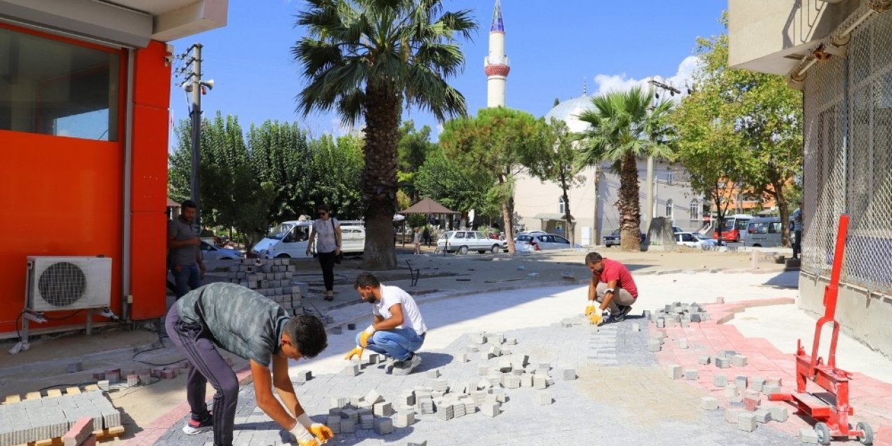 Paşaköy Mahalle meydanı yenileniyor