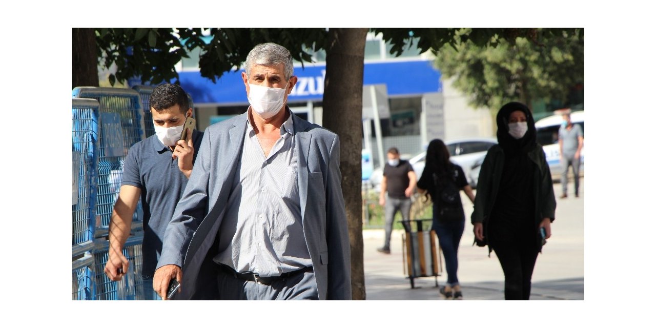 Bakan Koca uyardı, Elazığ’da maske kullanımı yüzde 100’e ulaştı