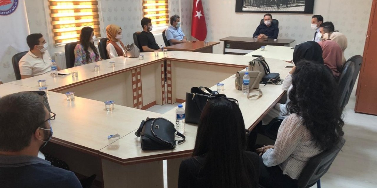 Samsat’ta aday öğretmenlere kurumlar tanıtıldı