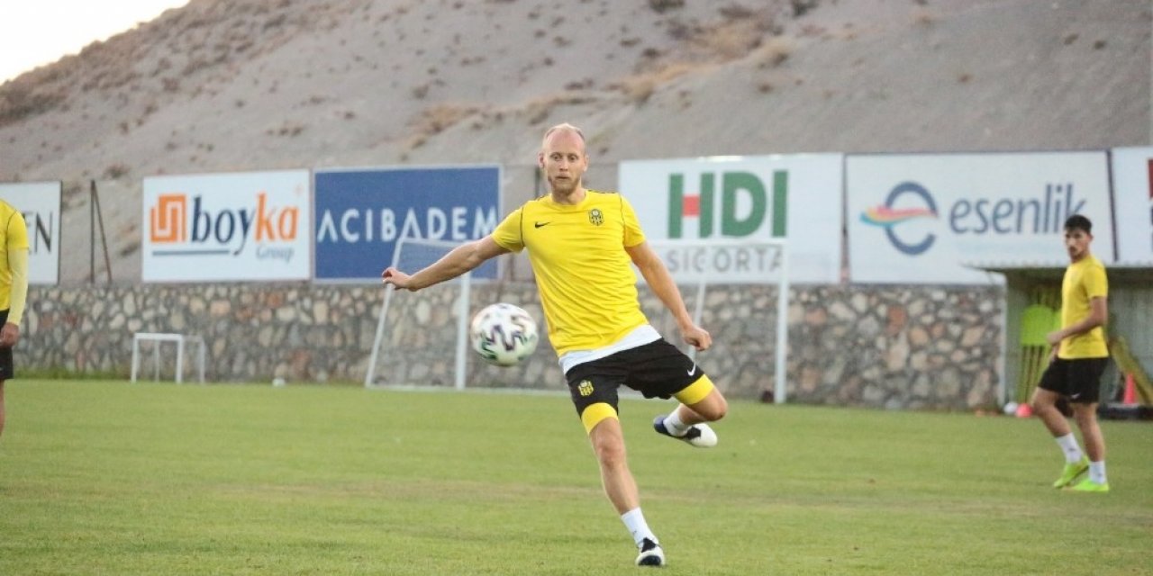 Semih Kaya: "En büyük hedefim Yeni Malatyaspor ile Avrupa kupalarına gitmek"