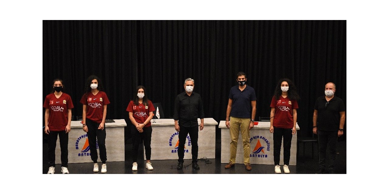 Muratpaşa Belediyespor Kadın Hentbol Takımından işbirliği