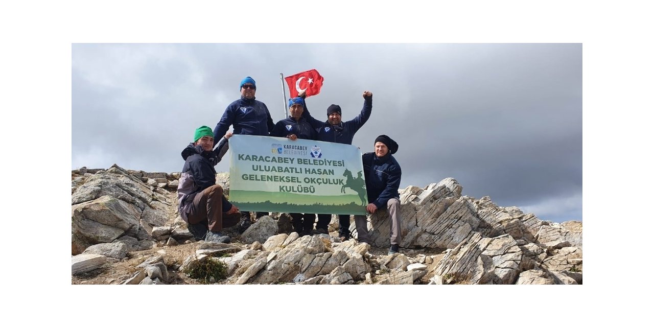 Karacabey Belediyespor zirvede ok uçurdu