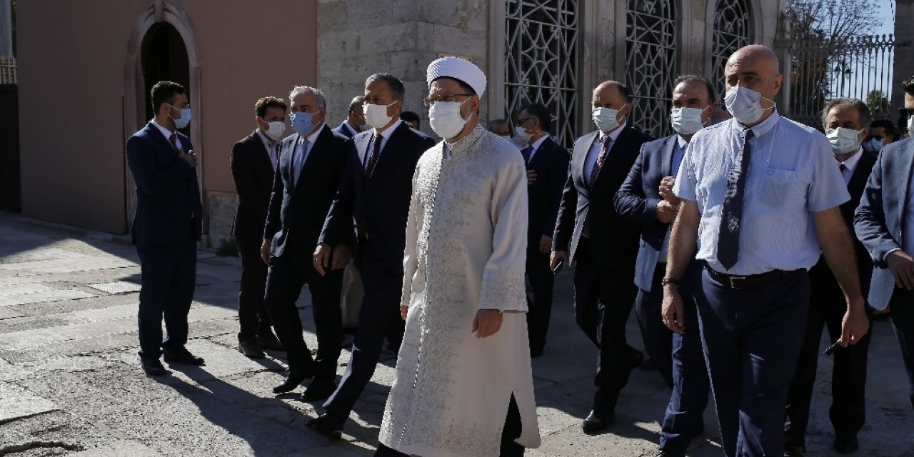 Diyanet İşleri Başkanı Erbaş, "Camiler ve Din Görevlileri Haftası"nın açılış programına katıldı