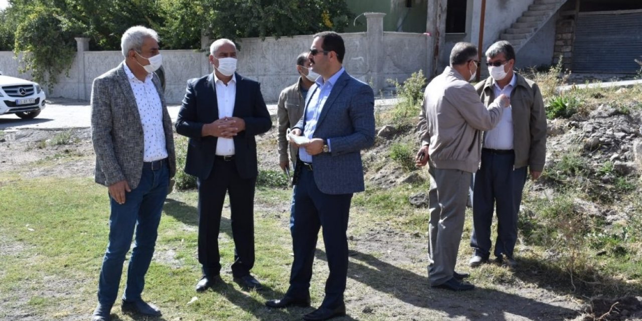 Başkan Geylani, Karşıyaka Mahallesi’nde incelemelerde bulundu