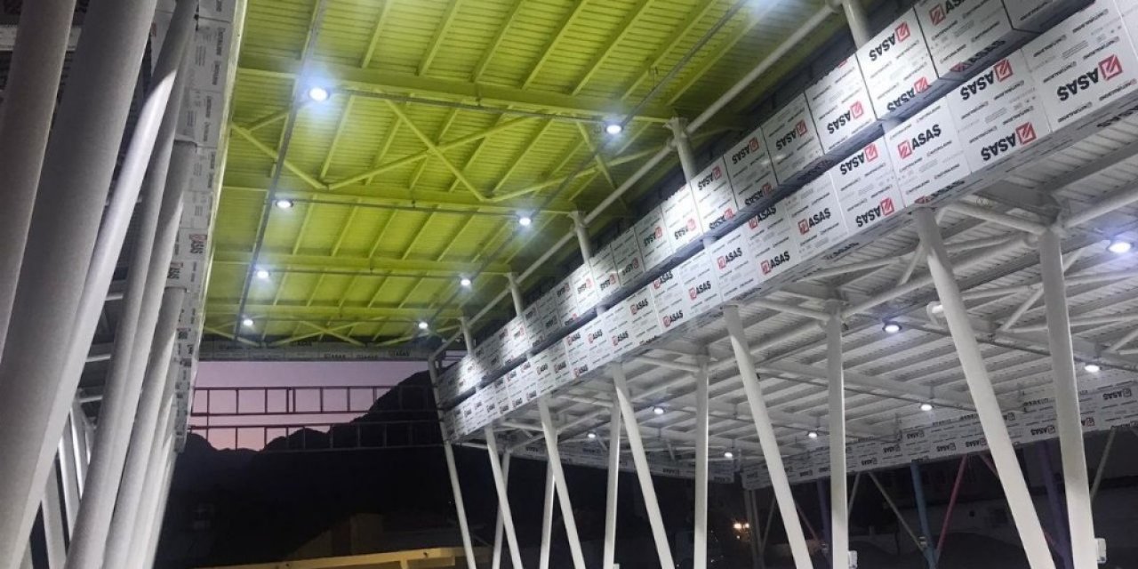 Başkan Topaloğlu, pazar yeri çalışmalarını inceledi